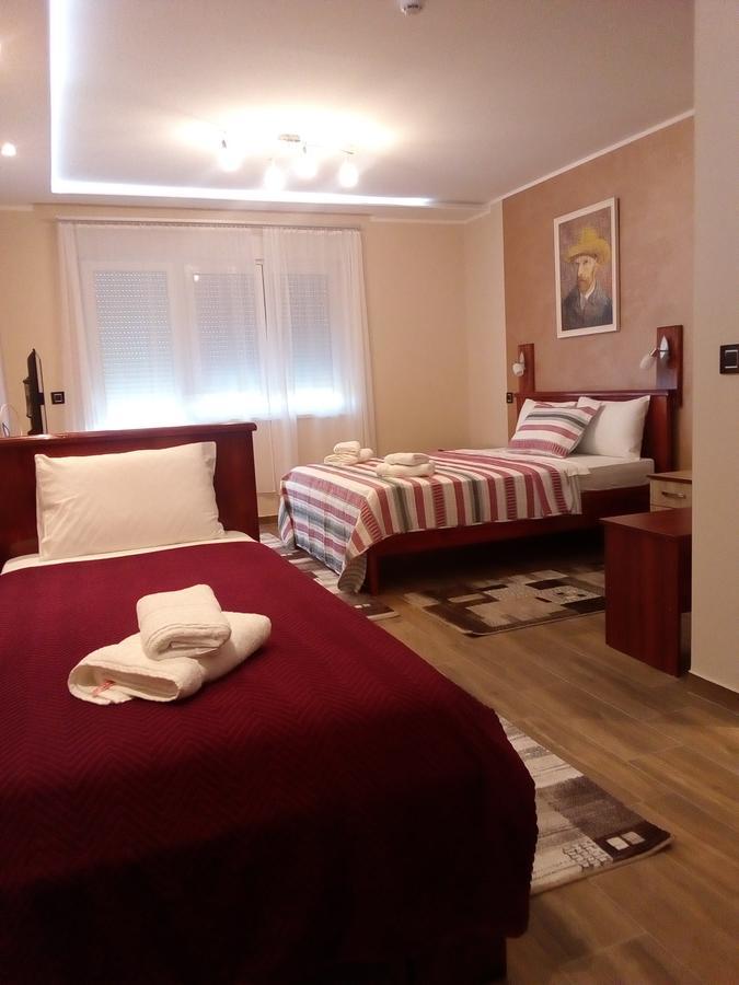 Konak Kutko Pancevo Exterior photo